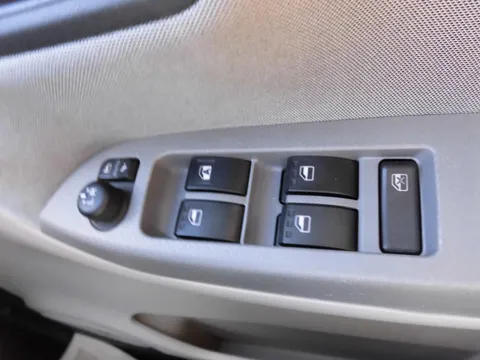 Toyota Pixis Joy