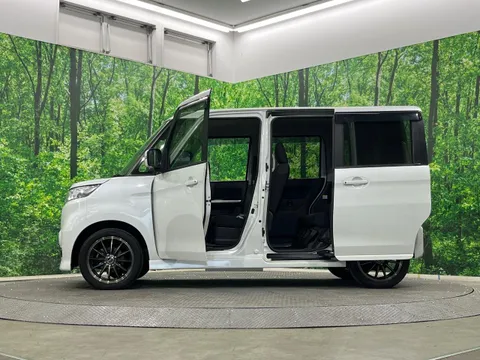 Suzuki Spacia Custom Z