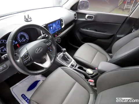 Hyundai Venue