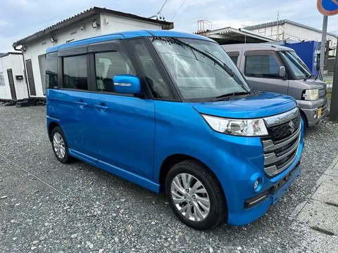Suzuki Spacia Custom Z