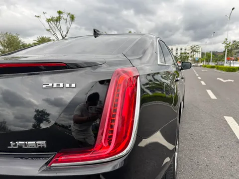 Cadillac XTS