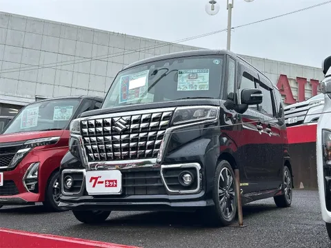 Suzuki Spacia Custom