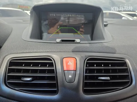 Renault SM3