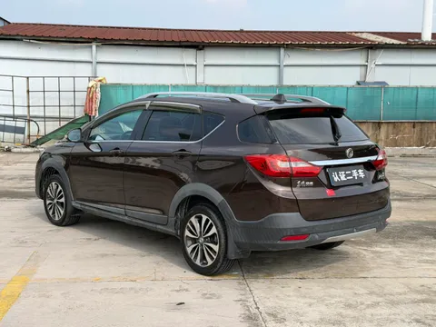 Dongfeng AX3