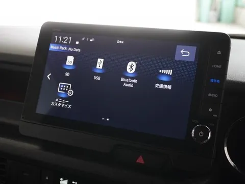 Honda N-BOX Custom