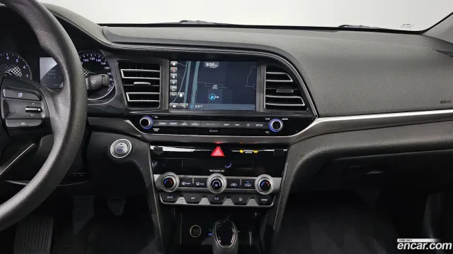 Hyundai Elantra (Avante)