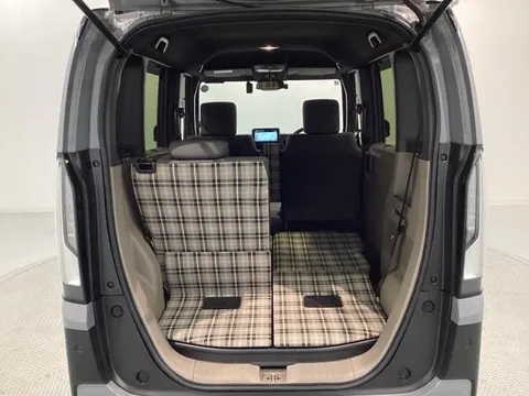 Honda N-BOX Joy