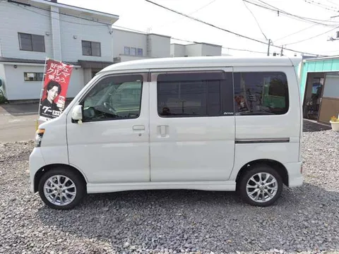 Daihatsu Atrai Wagon