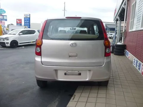 Daihatsu Mira