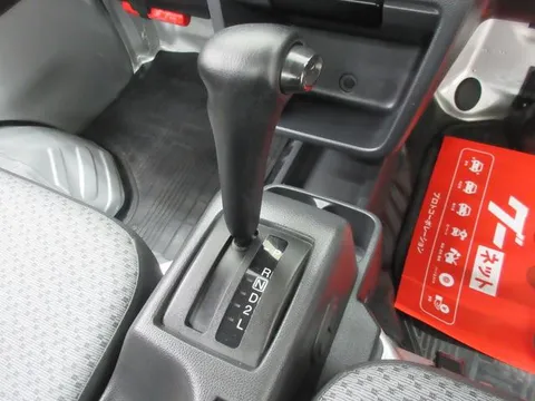 Nissan Clipper Truck