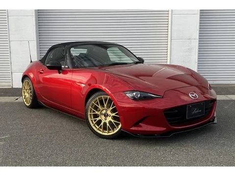 Mazda MX-5 (Roadster)