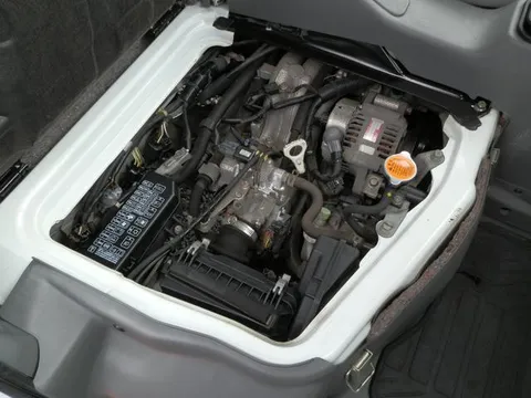 Mitsubishi Minicab Van