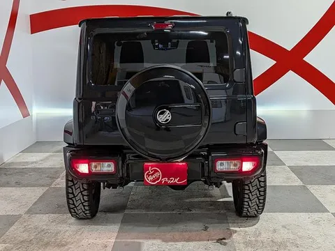 Suzuki Jimny Sierra