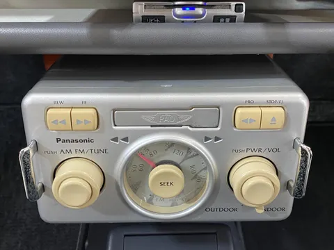 Nissan Pao