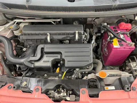 Daihatsu Mira Tocot