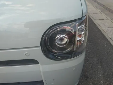 Daihatsu Mira Tocot