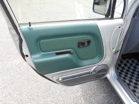 Daihatsu Naked
