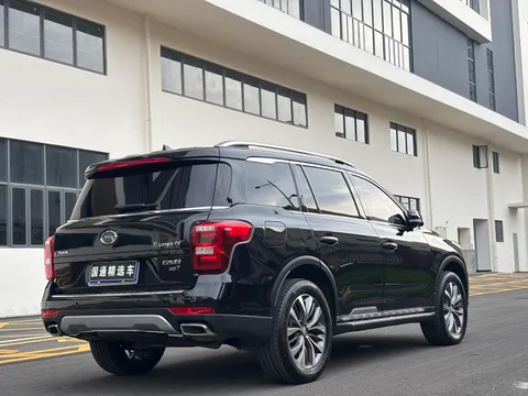 Gac GS8