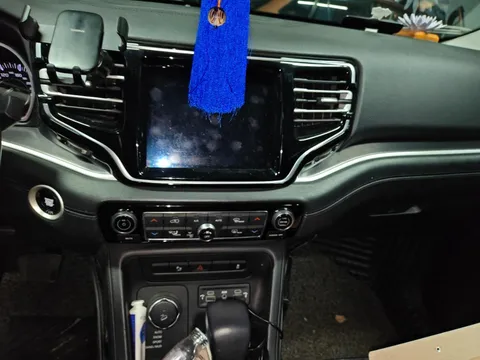 Jeep Grand Commander