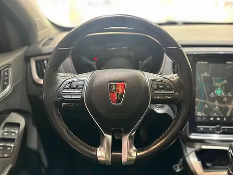 Roewe RX5