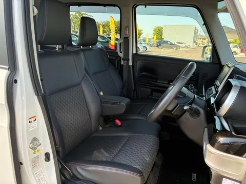 Suzuki Spacia Custom