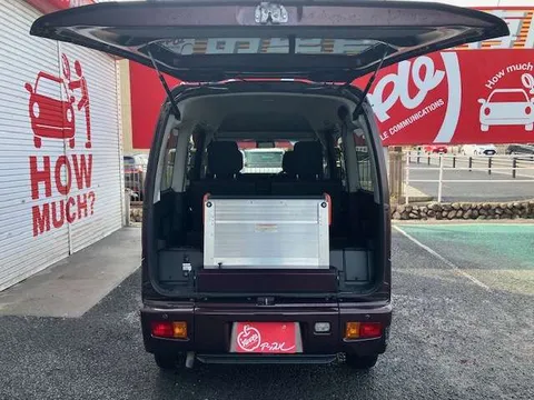 Daihatsu Atrai Wagon