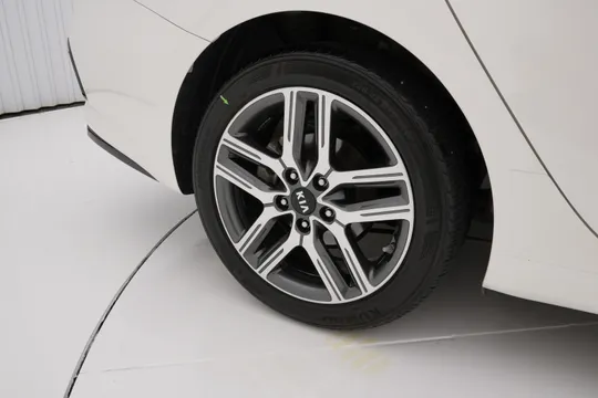 Kia Cerato (K3)