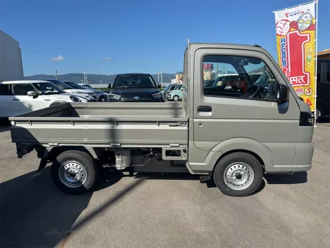 Nissan Clipper Truck