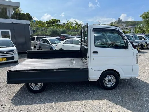 Nissan Clipper Truck