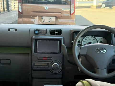 Daihatsu Move Conte