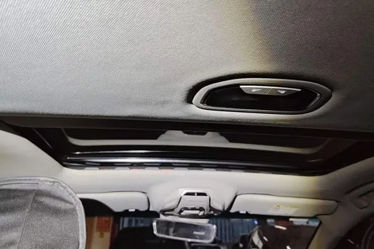 Geely Binray