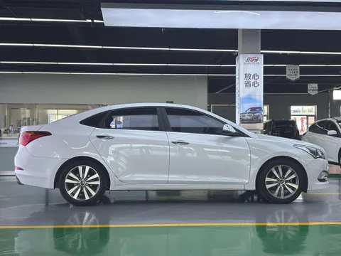 Hyundai Mistra