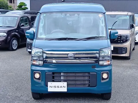 Nissan Clipper Rio