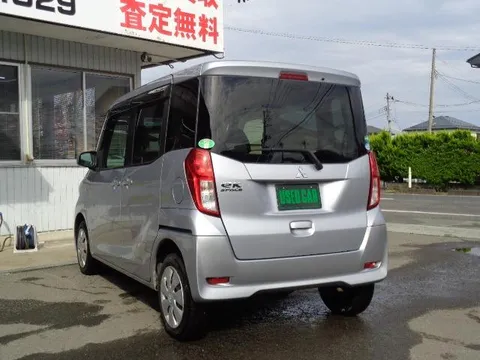 Mitsubishi eK Space