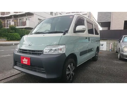 Toyota TownAce Van