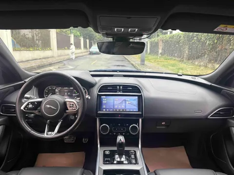 Jaguar XEL