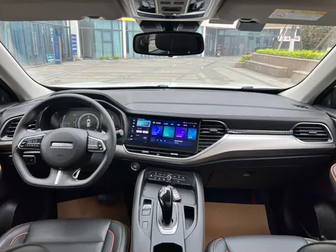 Haval F7