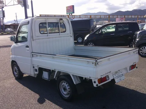 Nissan Clipper Truck
