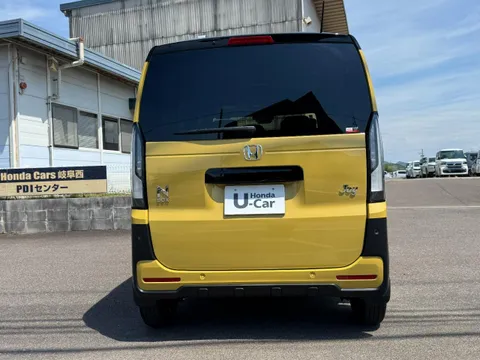 Honda N-BOX Joy