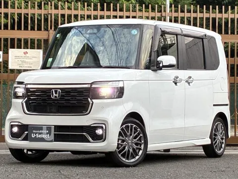 Honda N-BOX Custom
