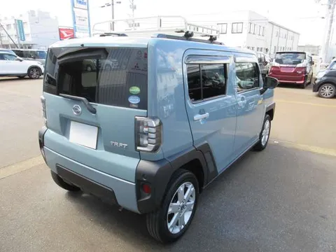 Daihatsu Taft