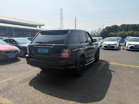 Land Rover