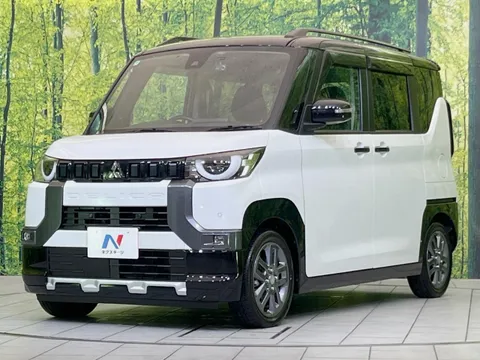 Mitsubishi Delica Mini