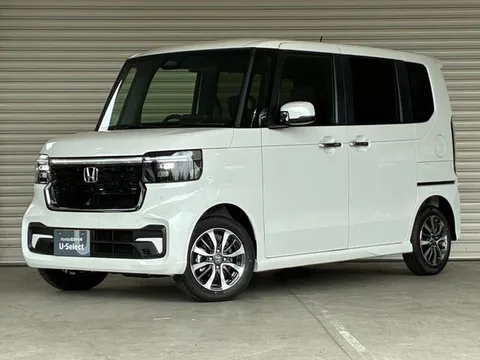 Honda N-BOX Custom