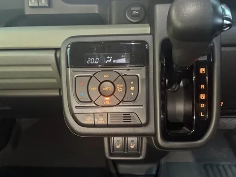 Suzuki Spacia Gear