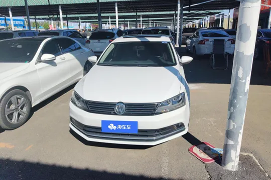 Volkswagen Sagitar