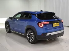 Lynk & Co Lynk & Co 02