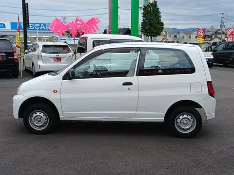 Mitsubishi Minica
