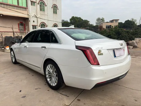 Cadillac CT6