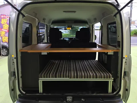 Toyota Pixis Van